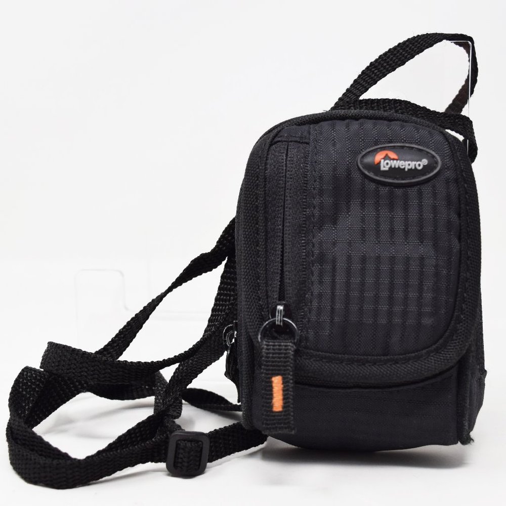 Lowepro Camera Bag Storage Full Zip Pockets Small Black Shoulder Strap Travel